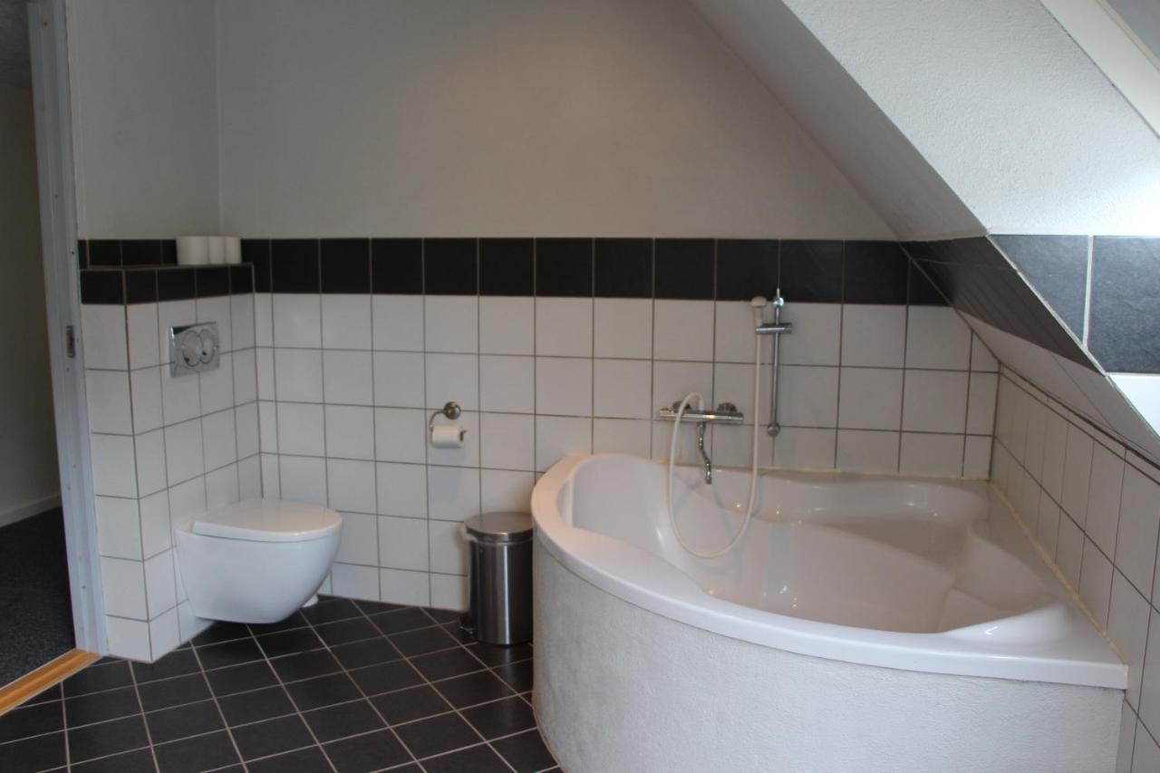 Bed and Breakfast Aagaard Ґрено Екстер'єр фото